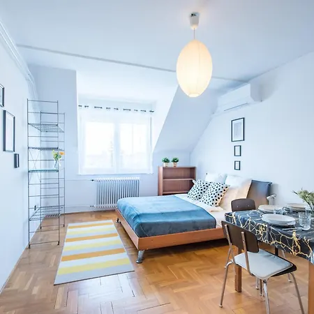 Apartament - Easy Parking - Quiet Sleep *